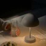 Lampka akumulatorowa na stół Ellen To-Go IP44 szara - na zewnątrz