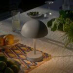 Lampka przenośna na taras Ellen To-Go IP44 szara - z bazą do ładowania