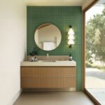 Pionowy kinkiet do łazienki Boga LED IP44 - 3 stożki z dmuchanego szkła