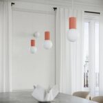 Pojedynczy zwis sufitowy Halo do salonu nad stół pomarańczowy - ryflowany