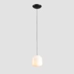 Czarno-biała lampa wisząca nad blat Flask Orchid 18 czarna - forma butelki
