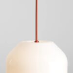 Lampa wisząca nad wyspę Flask Terra 18 ceglana - mały szklany opalowy klosz