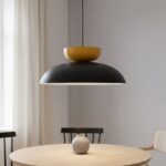 Metalowa lampa wisząca nad stół Mega - czarno-pomarańczowa - kopuła