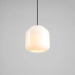 Minimalistyczna lampa wisząca nad wsypę Flask Orchid 18 czarna - mleczny klosz