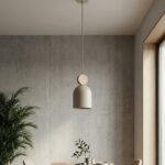 Minimalistyczna lampa wisząca nad wyspę Mesi beż - Emibig - metalowy klosz i drewno