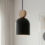 Nowoczesna lampa wisząca Mesi czarna - metalowy klosz o średnicy 11 cm i drewno - Emibig