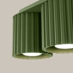 Oliwkowa podwójna lampa sufitowa Aura 2 Maxi - ryflowane aluminiowe klosze - do nowoczesnej kuchni