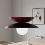 Warstwowa lampa wisząca Nagoya - metalowy czarno-burgundowy klosz i szklana kula