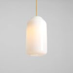 Zwis sufitowy nad stół Flask Mimosa 19 żółta - smukły opalowy klosz - forma butelki