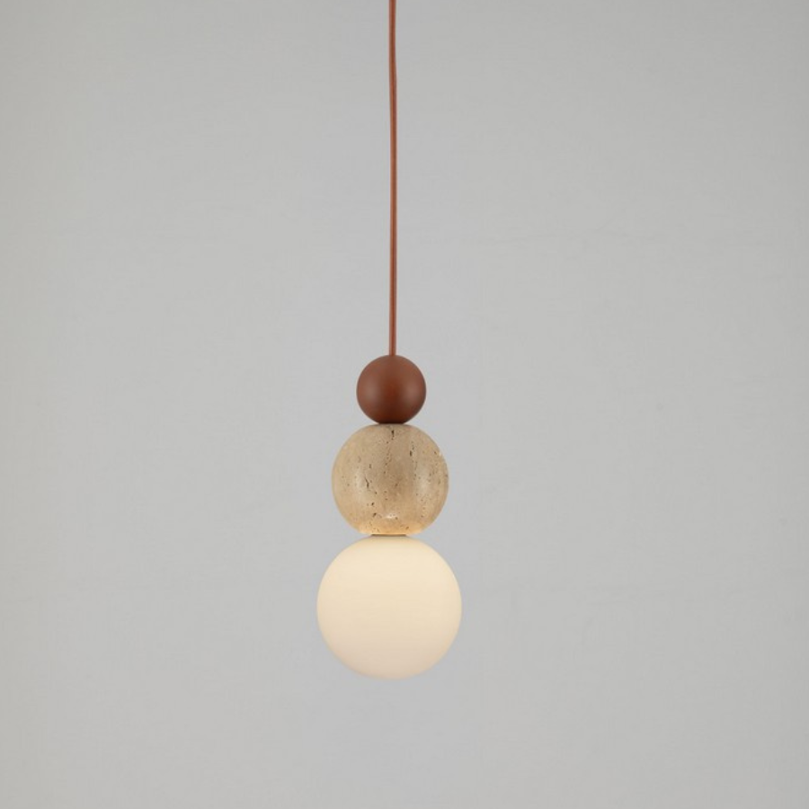 Lampa wisząca Siena klosz kula z trawertynem i drewnianą kulką dekoracyjną