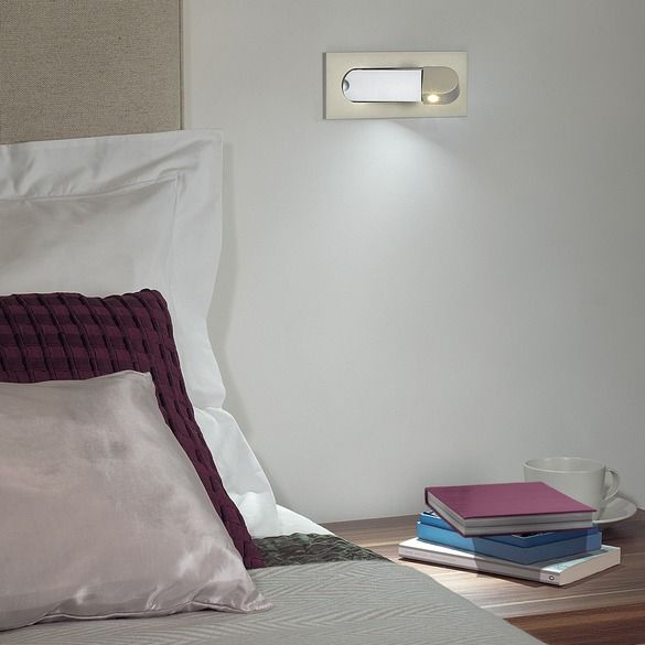 nowoczesny kinkiet ścienny z mobilnym reflektorem, srebrny - aranżacja sypialnia nowoczesna