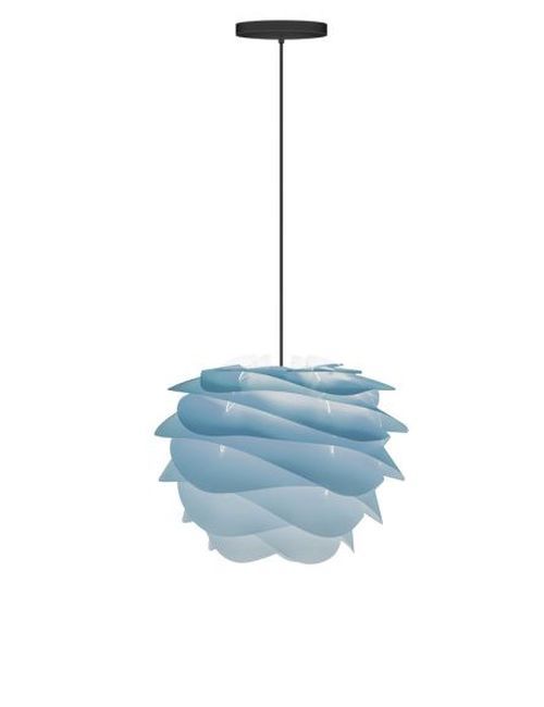 lampa wisząca w odcieniach pastelowego niebieskiego, styl skandynawski