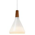 Stożkowa lampa wisząca Nori 18 - DFTP - białe szkło, drewniany akcent