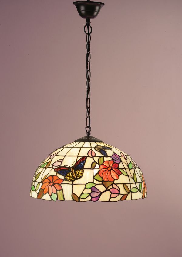 szklana lampa wisząca w pastelowych kolorach