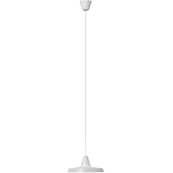 biała lampa wisząca z długim kablem